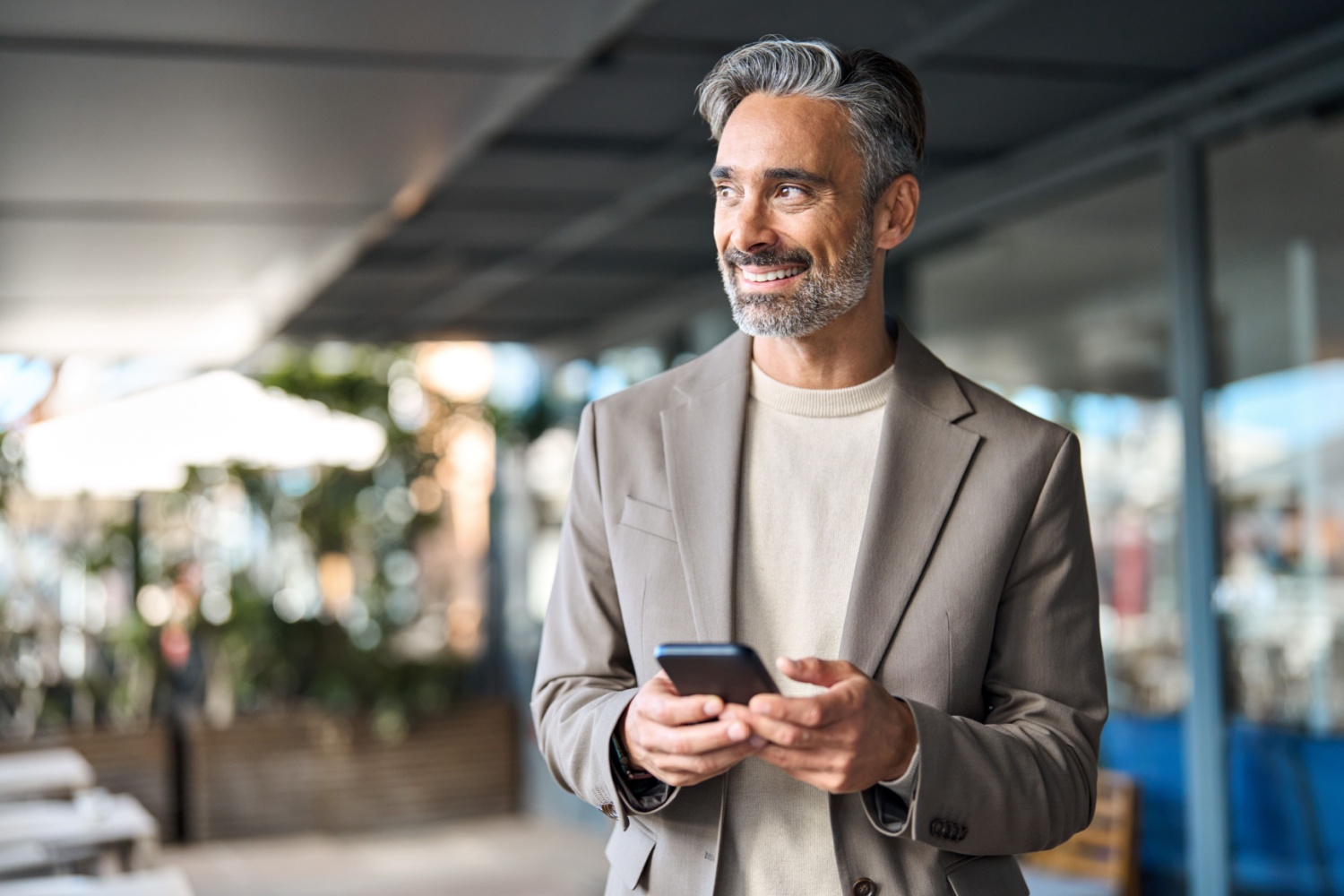 Read more about the article The Impact of PRP Therapy on Hair Restoration